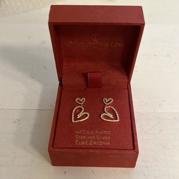 Earrings - double heart - studs - (#0510) - Picture 1 of 4